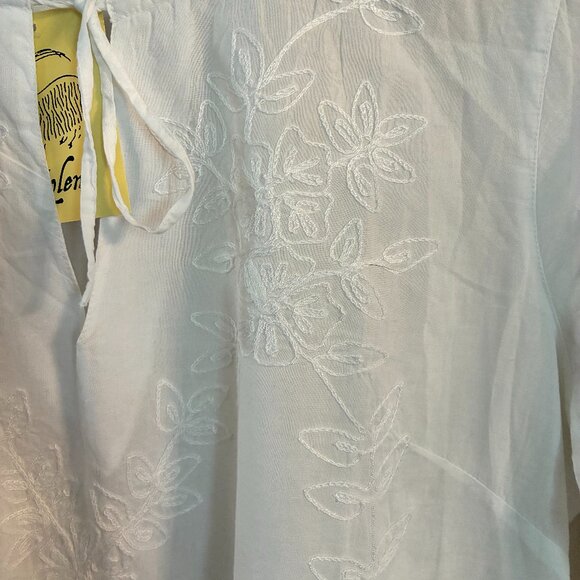 White Cotton Blouse - NWT - Picture 3 of 11